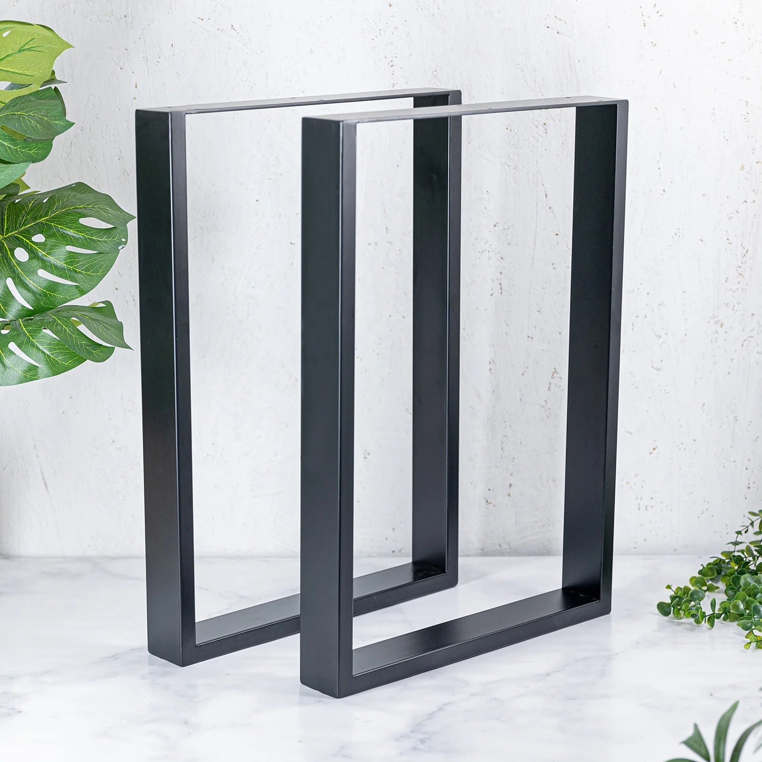 Prostokątnymi nogami