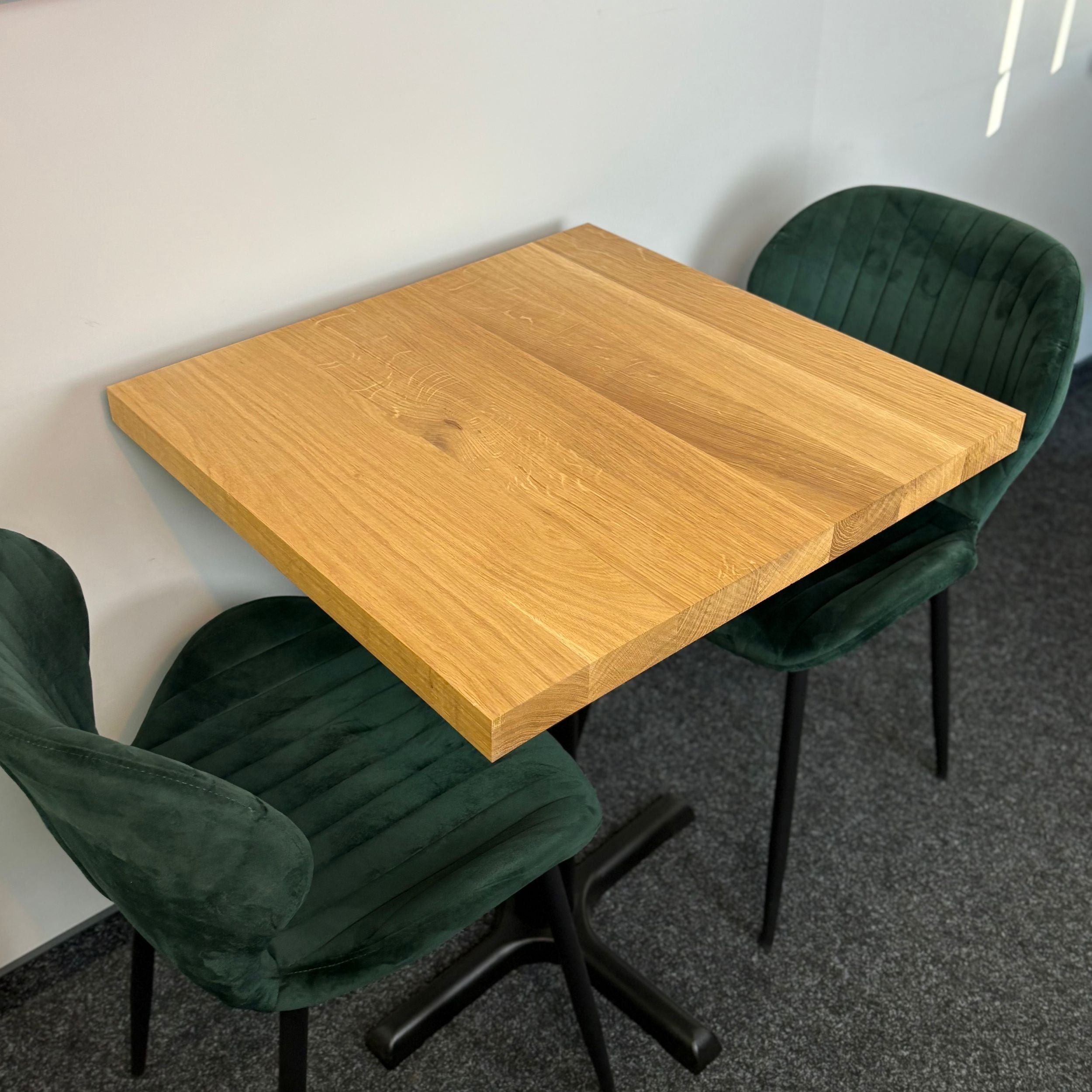 Stolik Bistro Dąb Natura Lity lamela 80-90mm perspektywa