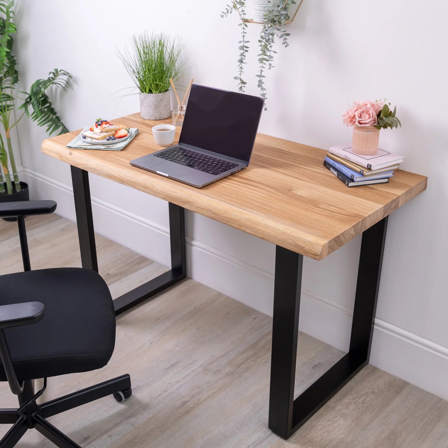 Biurko Dębowe z Prostokątnymi Nogami – Połączenie Stylu i Funkcjonalności | 1200mm x 635mm