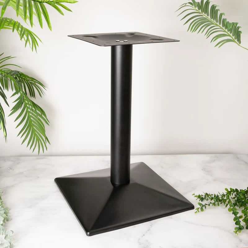 Czarna żeliwna podstawa bistro PREMIUM – do blatu 800 × 800 mm