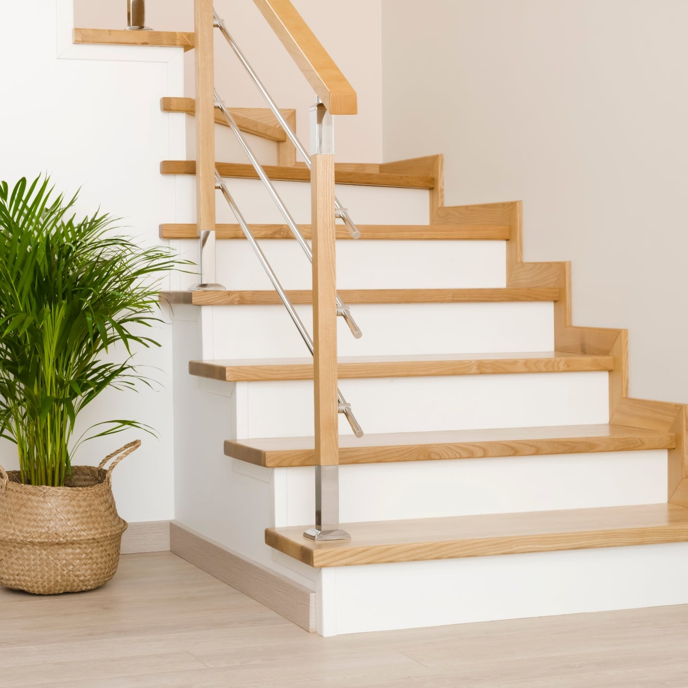 Podstopnie z MDF
