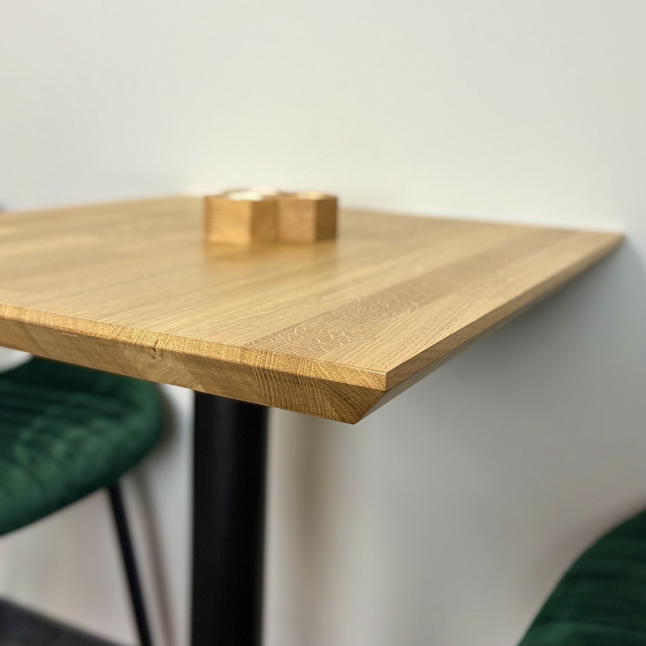 Stoliki kawiarniane dab premium swies edge krawedz